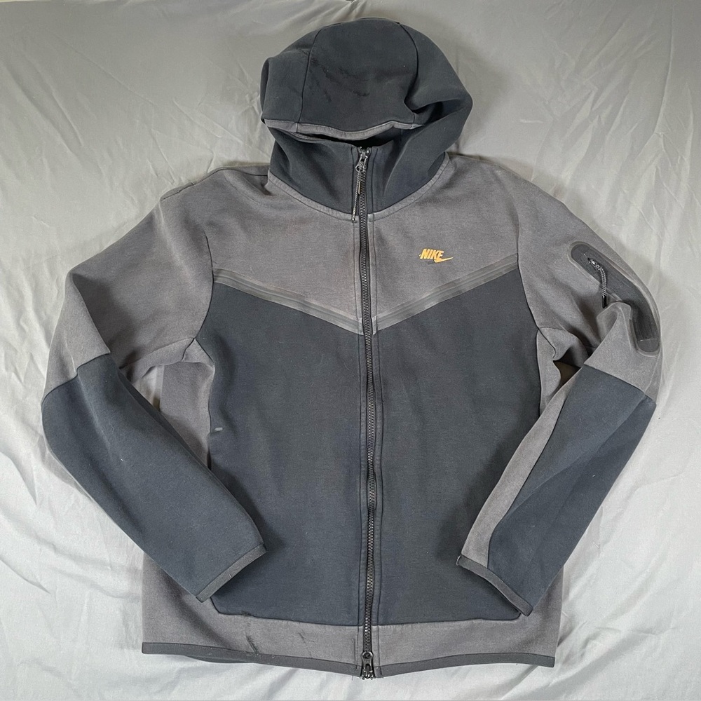 Nike Tech Fleece Full Zip Hoodie Men's Medium Black Zip Pockets DV0537-070
